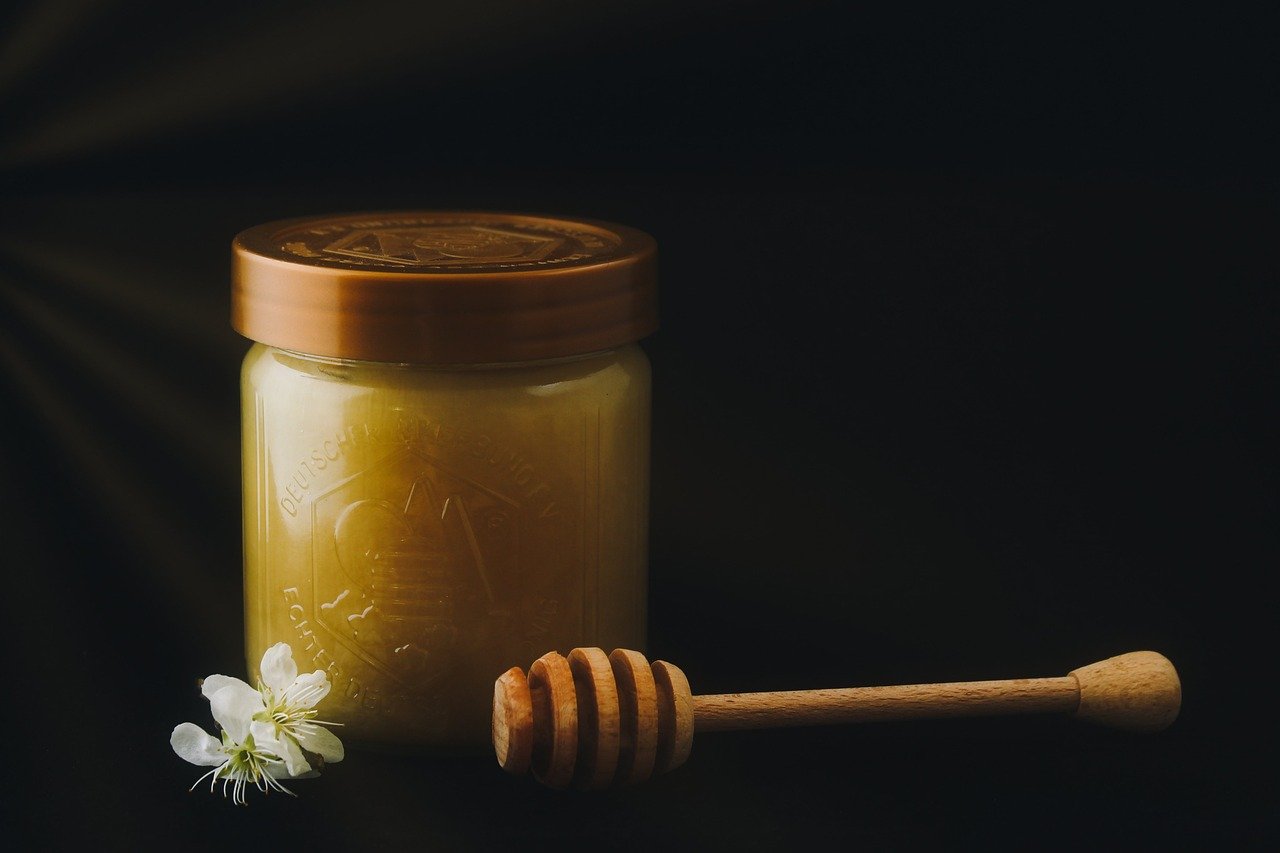 Manuka Honey: A Superfood Worth the Hype