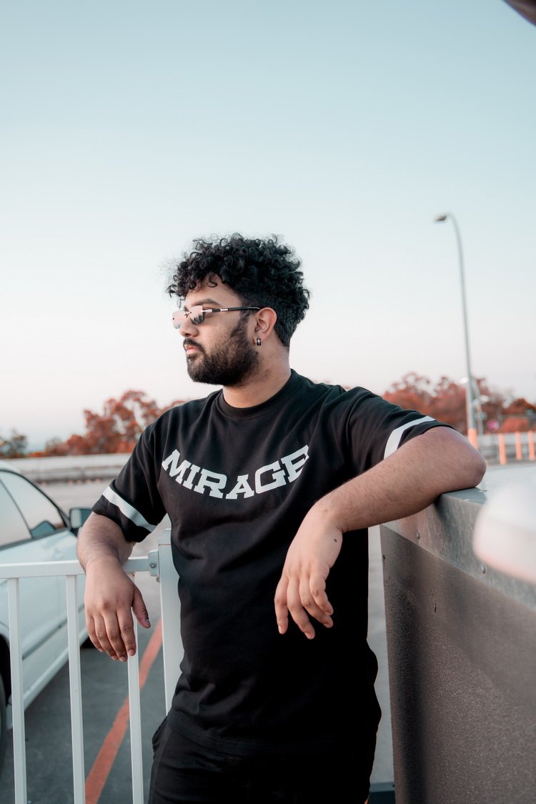 Black Shirt Image